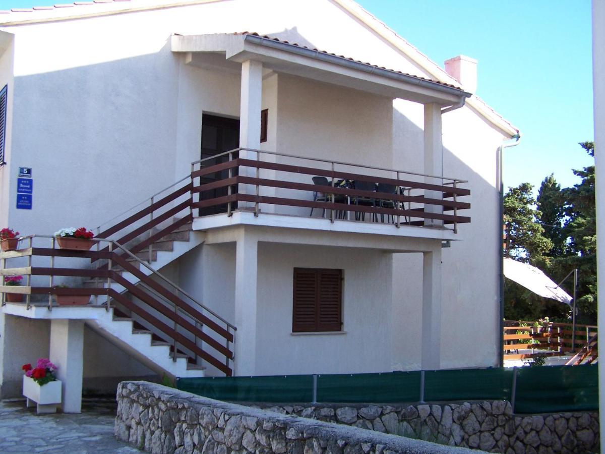 Apartments Sestan Novalja Ngoại thất bức ảnh