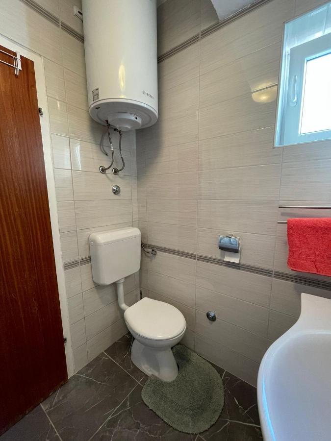 Apartments Sestan Novalja Ngoại thất bức ảnh