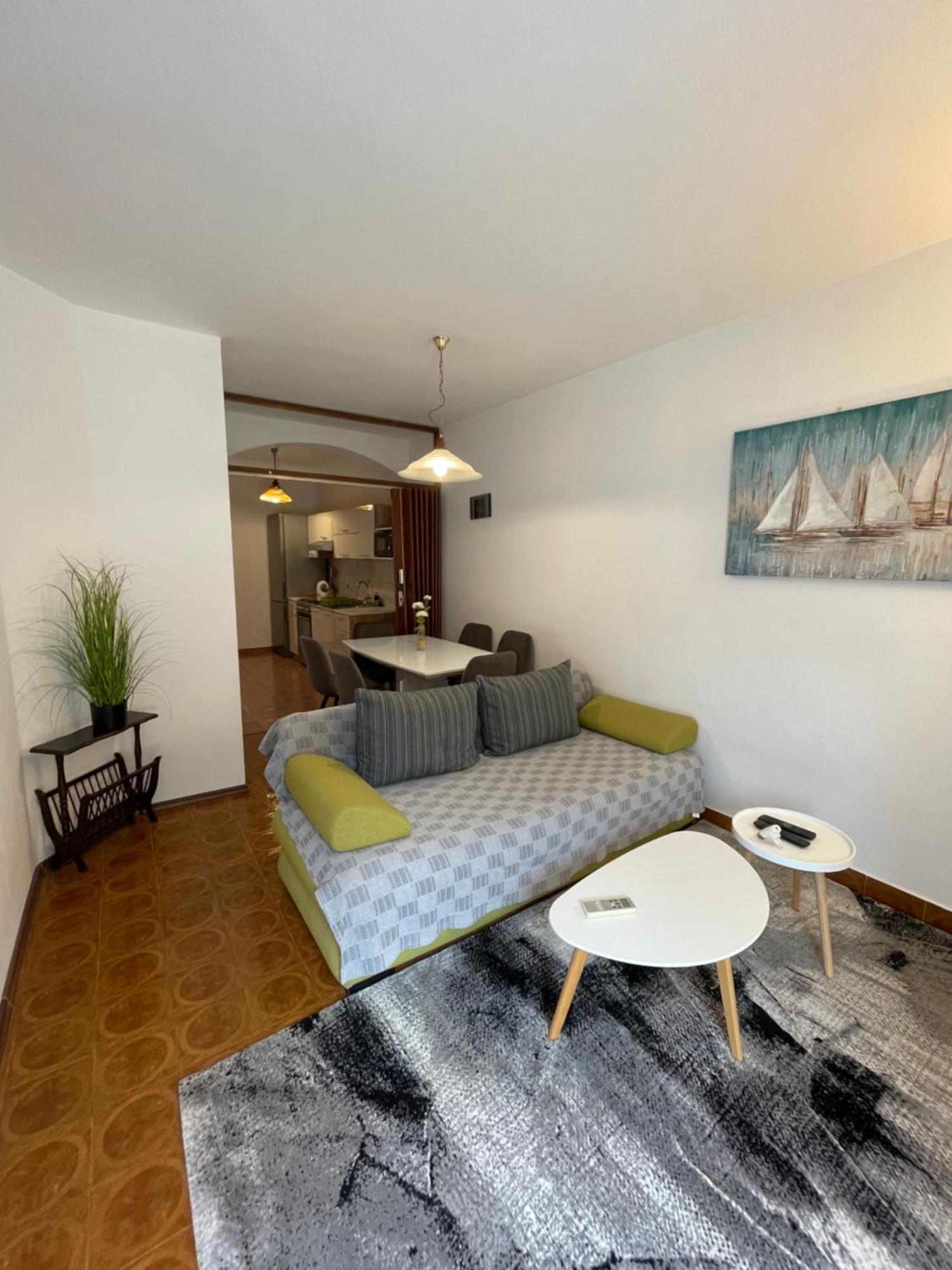 Apartments Sestan Novalja Ngoại thất bức ảnh
